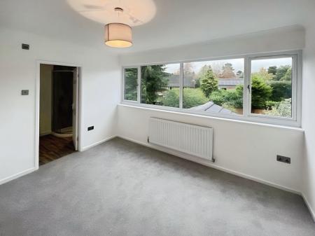 5 bedroom Detached house to let in Hadrian Way, Sandiway, CW8