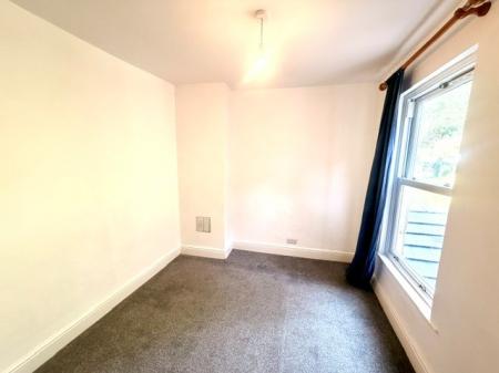 3 bedroom Terraced House to let in Navigation Road, Northwich, CW8