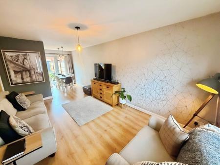 2 bedroom Mews house to let in Foxhill Close, Sandiway, CW8