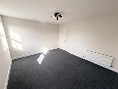 2 bedroom Apartment to let in Webbs Court, Northwich, CW9
