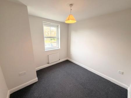 2 bedroom Apartment to let in Webbs Court, Northwich, CW9