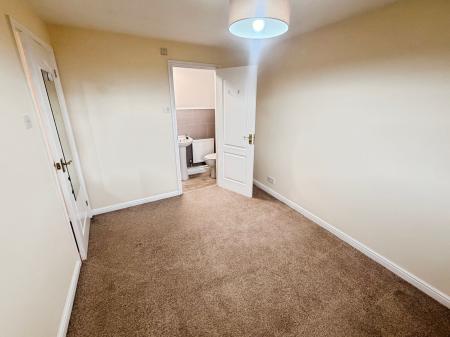 3 bedroom Semi-detached house to let in Coleridge Close, Sandbach, CW11
