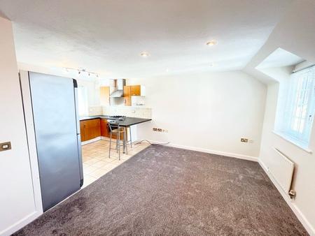 2 bedroom Flat to let in Tudor Court, Moody Street, Congleton, CW12