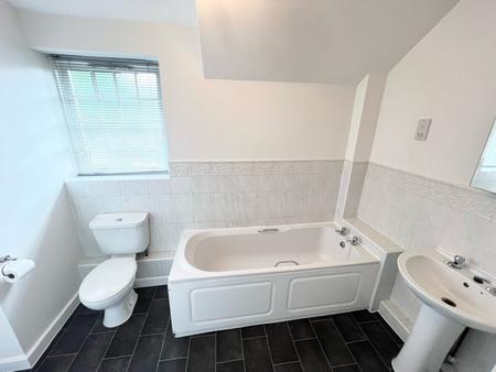 2 bedroom Flat to let in Tudor Court, Moody Street, Congleton, CW12