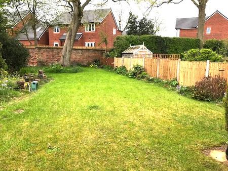 4 bedroom Detached house to let in Woburn Drive, Congleton, CW12
