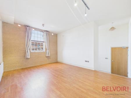 2 bedroom Flat for sale in Castle Brewery, Newark, NG24
