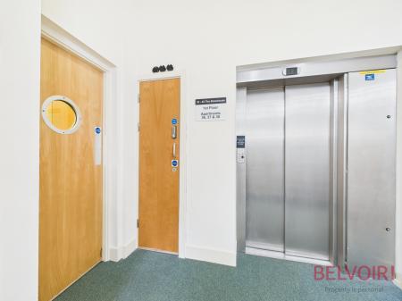 2 bedroom Flat for sale in Castle Brewery, Newark, NG24