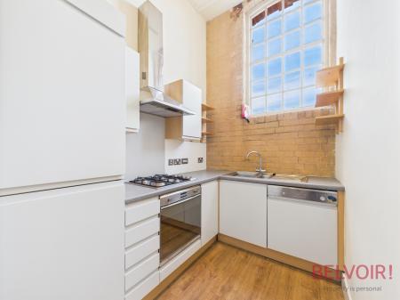 2 bedroom Flat for sale in Castle Brewery, Newark, NG24