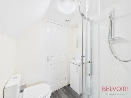 5 bedroom Terraced House for sale in Claude Street, Lenton, NG7