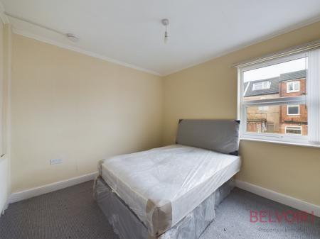 4 bedroom Terraced House for sale in Cromwell Street, Nottingham, NG7