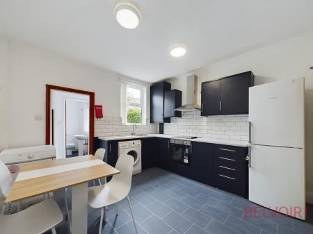 4 bedroom Terraced House for sale in Cromwell Street, Nottingham, NG7