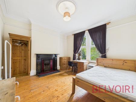 5 bedroom Terraced House for sale in Cromwell Street, Nottingham, NG7