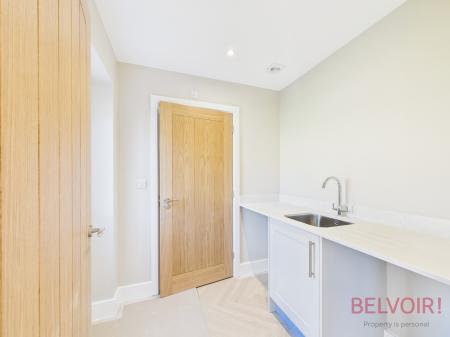 3 bedroom Detached house for sale in Ember Grove, Mansfield, NG18