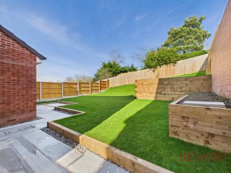 3 bedroom Detached house for sale in Ember Grove, Mansfield, NG18