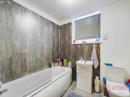 1 bedroom Flat for sale in Highlanders Hill, Mansfield, NG18