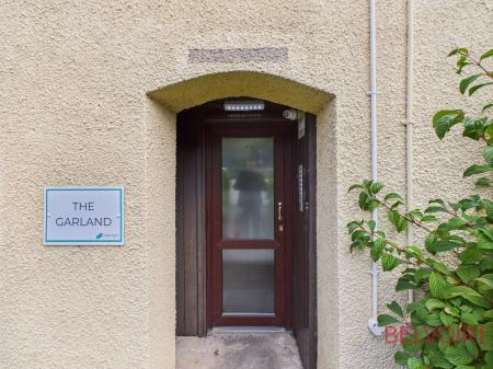 1 bedroom Ground floor flat for sale in Leen Court, Nottingham, NG7