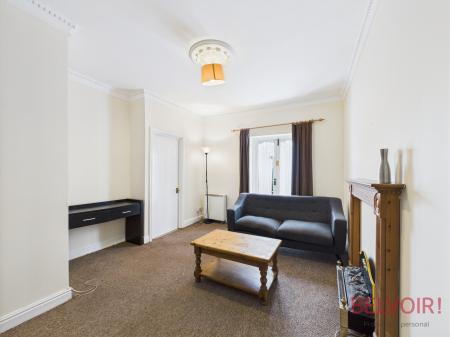 1 bedroom Ground floor flat for sale in Leen Court, Nottingham, NG7