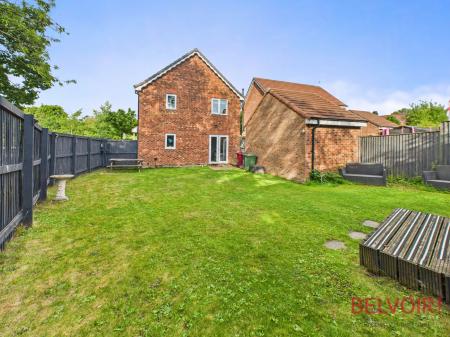 4 bedroom Detached house for sale in Nightingale Grove, South Normanton, DE55