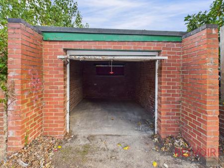 3 bedroom Detached house for sale in Springfield Street, New Basford, NG7