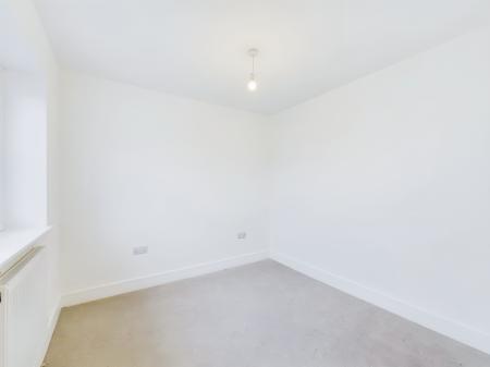 5 bedroom Detached house for sale in The Oak, High Oakham Ridge, Mansfield, NG18