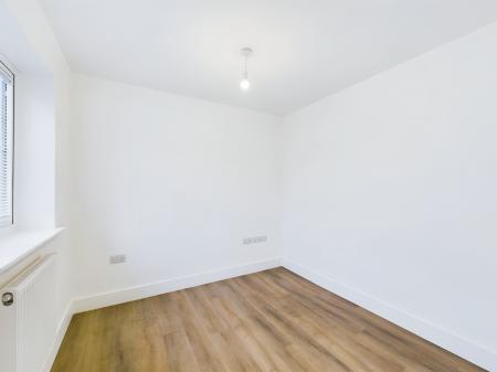 5 bedroom Detached house for sale in The Oak, High Oakham Ridge, Mansfield, NG18