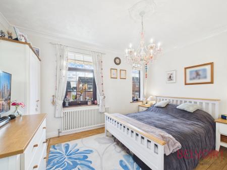 3 bedroom Semi-detached house for sale in Thorneywood Rise, Thorneywood, Nottingham, NG3