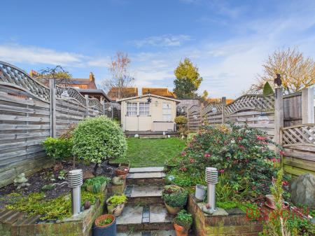 3 bedroom Semi-detached house for sale in Thorneywood Rise, Thorneywood, Nottingham, NG3