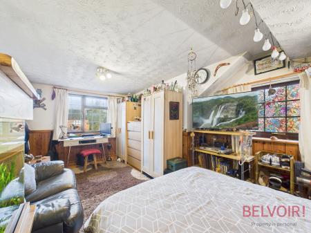 3 bedroom Semi-detached house for sale in Thorneywood Rise, Thorneywood, Nottingham, NG3