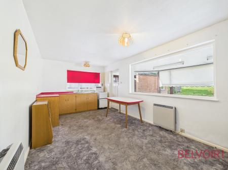 2 bedroom Detached bungalow for sale in Greenwood Avenue, Nottingham, NG3