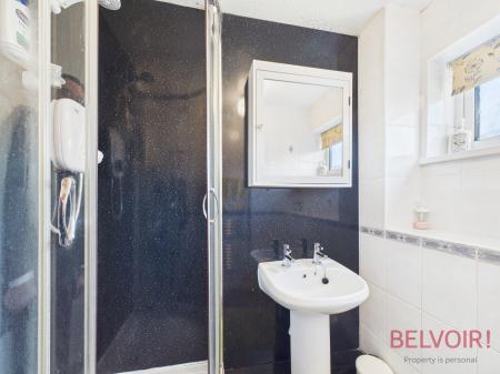 4 bedroom Detached house for sale in Lovell Close, Nottingham, NG6