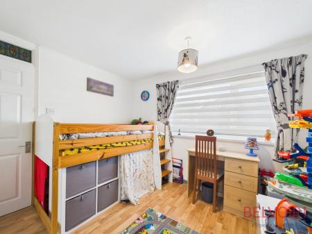 4 bedroom Detached house for sale in Lovell Close, Nottingham, NG6