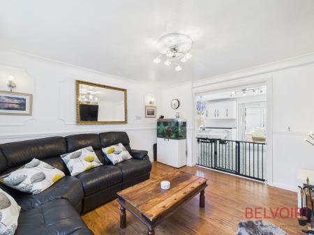 4 bedroom Detached house for sale in Lovell Close, Nottingham, NG6