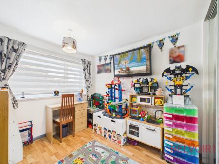 4 bedroom Detached house for sale in Lovell Close, Nottingham, NG6