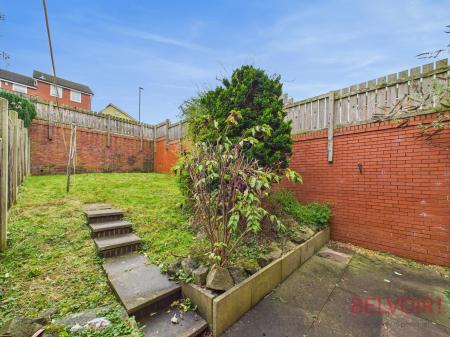 2 bedroom Semi-detached house for sale in Hazelbank Avenue, Mapperley, Nottingham, NG3