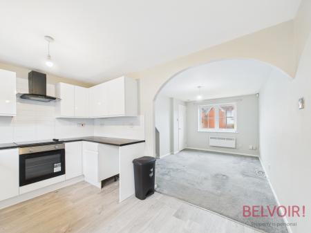 2 bedroom Semi-detached house for sale in Hazelbank Avenue, Mapperley, Nottingham, NG3