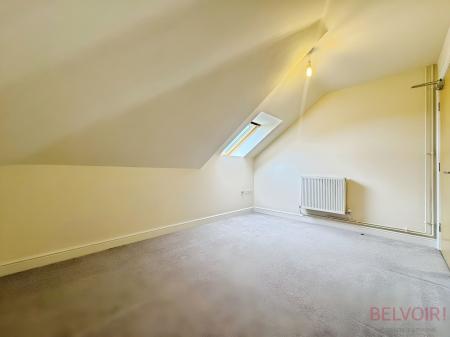 2 bedroom Coach House to let in Conway Close, St Anns, Nottingham, NG3