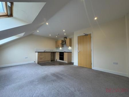 2 bedroom Coach House to let in Conway Close, St Anns, Nottingham, NG3