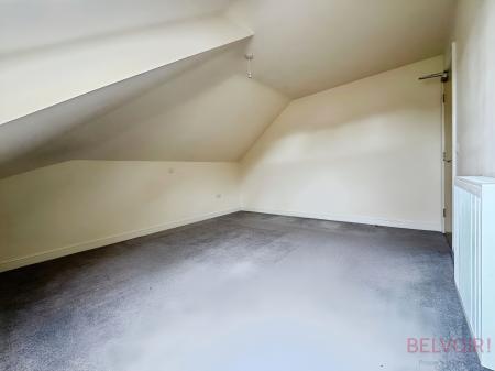 2 bedroom Coach House to let in Conway Close, St Anns, Nottingham, NG3