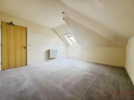 2 bedroom Coach House to let in Conway Close, St Anns, Nottingham, NG3