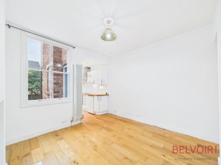 2 bedroom Terraced House for sale in Windermere Road, Nottingham, NG7