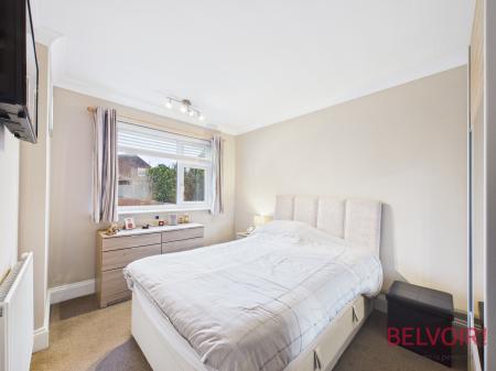 2 bedroom Semi-detached bungalow for sale in Marquis Avenue, Balderton, NG24