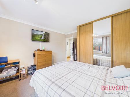 2 bedroom Semi-detached bungalow for sale in Marquis Avenue, Balderton, NG24