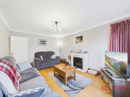 2 bedroom Semi-detached bungalow for sale in Marquis Avenue, Balderton, NG24