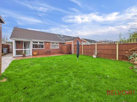 2 bedroom Semi-detached bungalow for sale in Marquis Avenue, Balderton, NG24