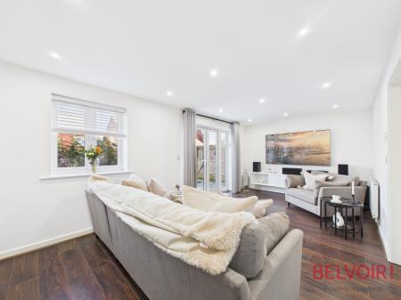 3 bedroom Detached house for sale in Harvester Way, Mansfield, NG18