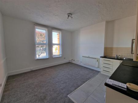 1 bedroom Coach House to let in Nottingham Road, Basford, Nottingham, NG7