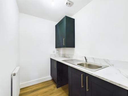 5 bedroom Detached house for sale in The Oak, High Oakham Ridge, Mansfield, NG18