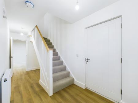 5 bedroom Detached house for sale in The Oak, High Oakham Ridge, Mansfield, NG18