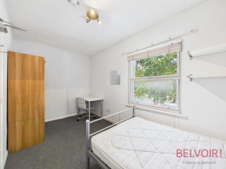 6 bedroom House of Multiple Occupation for sale in Mansfield Road, Nottingham, NG1