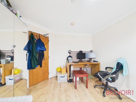 2 bedroom Flat for sale in Player Street, Nottingham, NG7